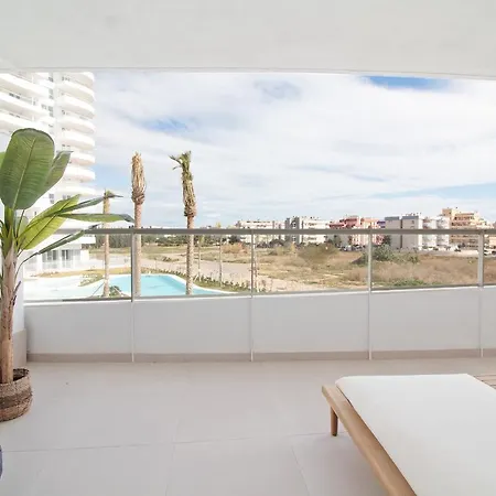 Apartment Global Properties, Con Terraza Y Vistas A La Piscina En Gran Canet