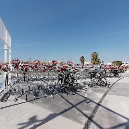 Global Properties, Con Terraza Y Vistas A La Piscina En Gran Canet Canet d'En Berenguer